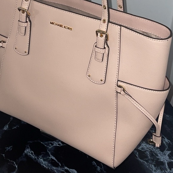 MICHAEL KORS Handbag Voyager Bag EW Tote Leather Bag Soft Pink AUTHENTIC NWT - Picture 14 of 15